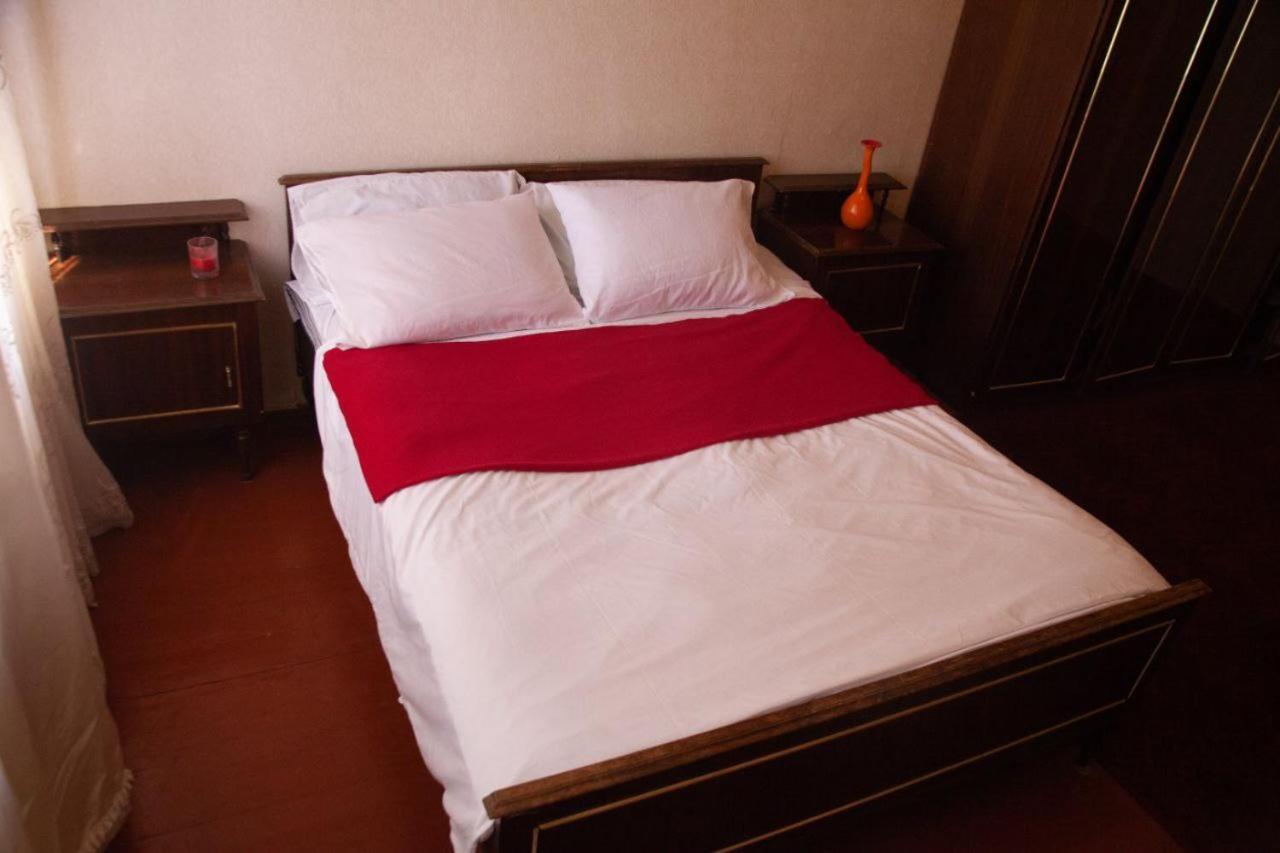B&B Sunrise House Aygavan Bagian luar foto