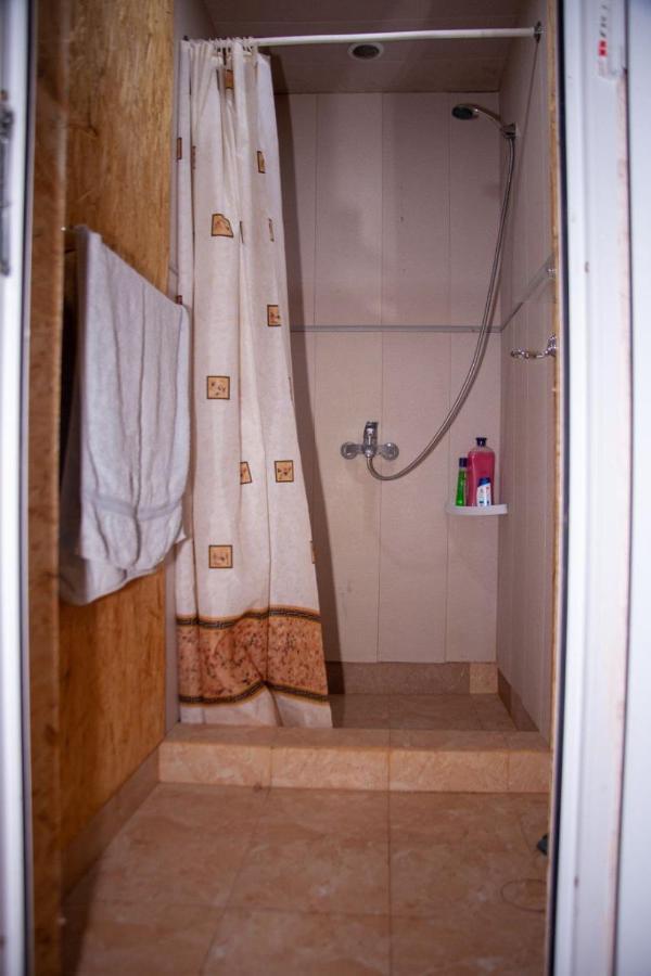 B&B Sunrise House Aygavan Bagian luar foto