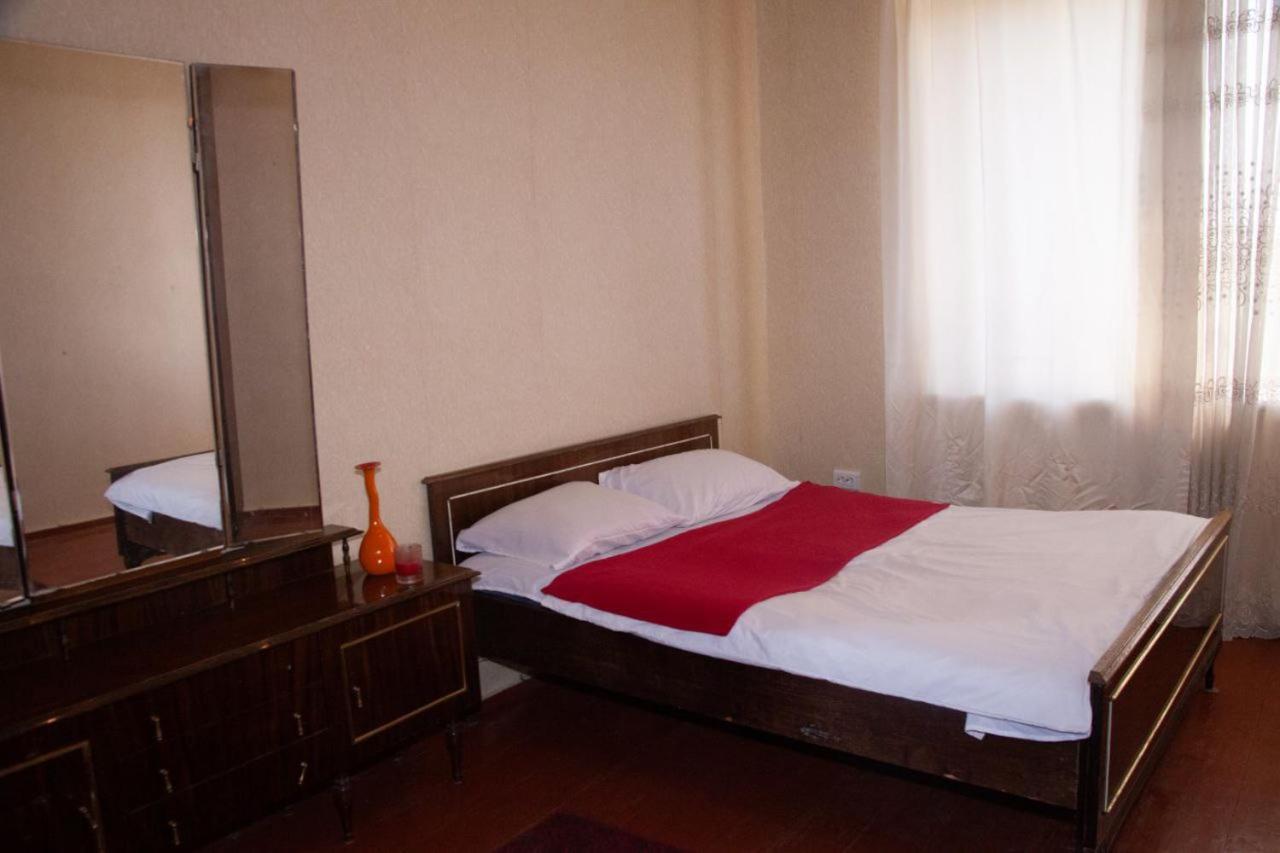 B&B Sunrise House Aygavan Bagian luar foto